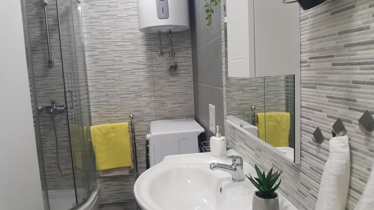 Andela Home - Krka Waterfalls Lozovac Ngoại thất bức ảnh