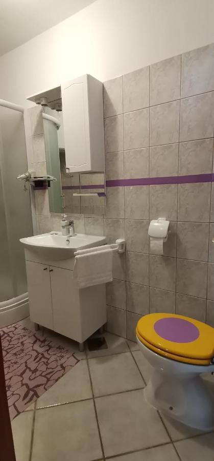 Andela Home - Krka Waterfalls Lozovac Ngoại thất bức ảnh